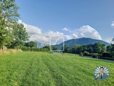 TERRAIN DE 2 771 M2 A FETERNES 1
