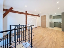 Appartement T3 entièrement rénové de 60m2 - esprit maison de 4