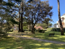 T2 dernier étage, aperçu mer, piscine, garage.