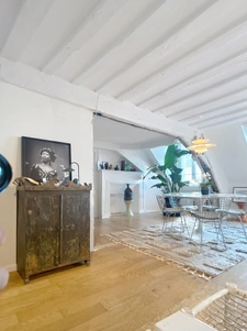 Duplex dernier étage centre-ville.