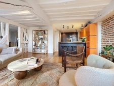 Duplex dernier étage centre-ville.