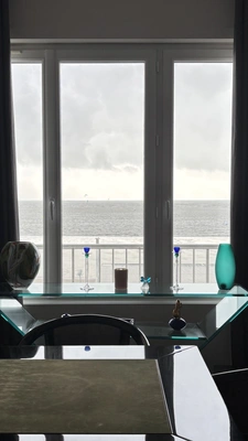 T5 vue mer 3 suites stationnement.