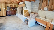 Maison avec dépendances   Fort potentiel   Secteur Martel /  5