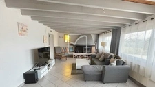 Grande maison dans un cadre paisible 1