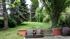 Maison 158 m2  en centre ville avec terrain arboré 1