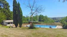 Propriété de caractère sans voisin, avec piscine et dépendan 4