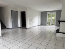 Maison 120 m2   3 chambres avec rangements   balcon, jardin  5