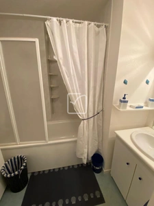 POITIERS-BUXEROLLES APPARTEMENT PROCHE ROSERAIE  9