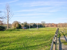 PROPRIETE EQUESTRE PROCHE PARTHENAY 24