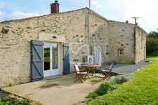 Fermette sur plus d'une hectare terrain 26