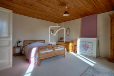 Maison de Bourg 4/5 Chambres  10