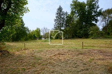 Fermette sur plus d'un hectare de terrain  5