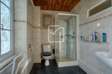 Maison de Bourg 4/5 Chambres  20