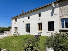 PROPRIETE AVEC 2 GITES INDEPENDANTS ET PISCINE 5