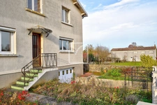 Ensemble immobilier sur Courlay 1