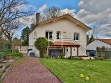 Maison 3/4 Chambres - Centre bourg 2