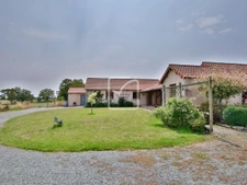 Belle propriété sur 15 hectares de terrain 29