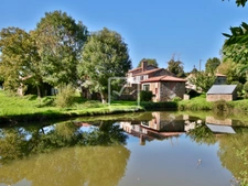 Propriété avec gîte et étang 1