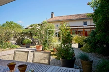 Sympathique maison de village 25