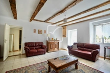 Maison 2/3 chambres avec dépendances et jardin détaché 5