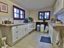 Maison avec gîte et dépendances 9