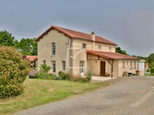 Belle propriété sur 15 hectares de terrain 4