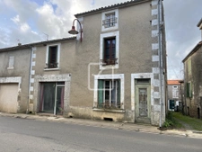 Maison + Ancien commerce à rénover  2