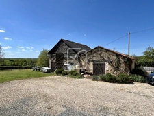 PROPRIETE AVEC 2 GITES INDEPENDANTS ET PISCINE 29