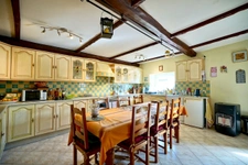 MAISON 4/5 CHAMBRES CENTRE VILLAGE 9