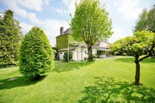 Maison de caractère centre bourg 26