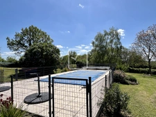 PROPRIETE AVEC 2 GITES INDEPENDANTS ET PISCINE 30