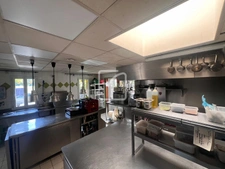 AUBERGE DE VILLAGE + MAISON 15