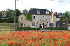 AUBERGE DE VILLAGE + MAISON 1