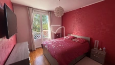 Appartement T3 avec balcons, cave et chauffage collectif   G 5