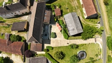 Grande maison familiale en pierre   Volumes, confort et pote 19