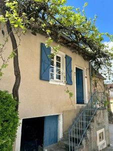 Exclusivité ImoConseil Maison de village rénovée avec charme 2
