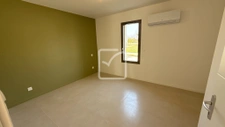 Villa T3 neuve avec jardin   Proche commerces 12