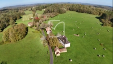 Maison en pierre de caractère avec grand potentiel. 3