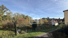 Appartement T3 avec balcons, cave et chauffage collectif   G 9