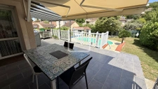 Maison avec piscine, loft indépendant et jardin clos 22