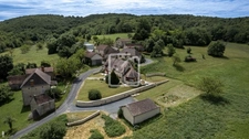 LONGERE EN PIERRE DE STANDING de 204 m2 HAB  SUR 6 HECTARES  19