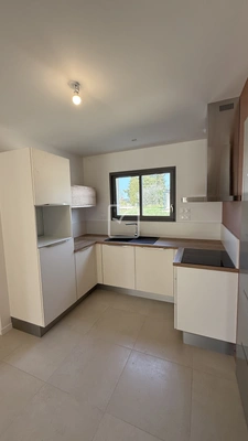 Villa T3 neuve avec jardin   Proche commerces 9