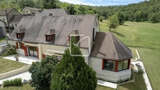 LONGERE EN PIERRE DE STANDING de 204 m2 HAB  SUR 6 HECTARES  1
