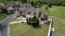 LONGERE EN PIERRE DE STANDING de 204 m2 HAB  SUR 6 HECTARES  7