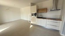 Villa T3 neuve avec jardin   Proche commerces 19