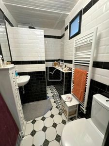 Exclusivité ImoConseil Maison de village rénovée avec charme 11