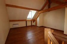 A  LOUER T1 en duplex