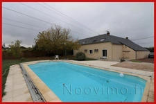  Maison familiale avec piscine de 176m2.  