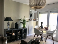 CENTRE VILLE : TRES BEL  APPARTEMENT T2 REFAIT A NEUF  1