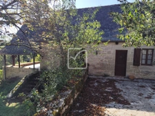 Maison en pierre pleine de charme et de surprises 1